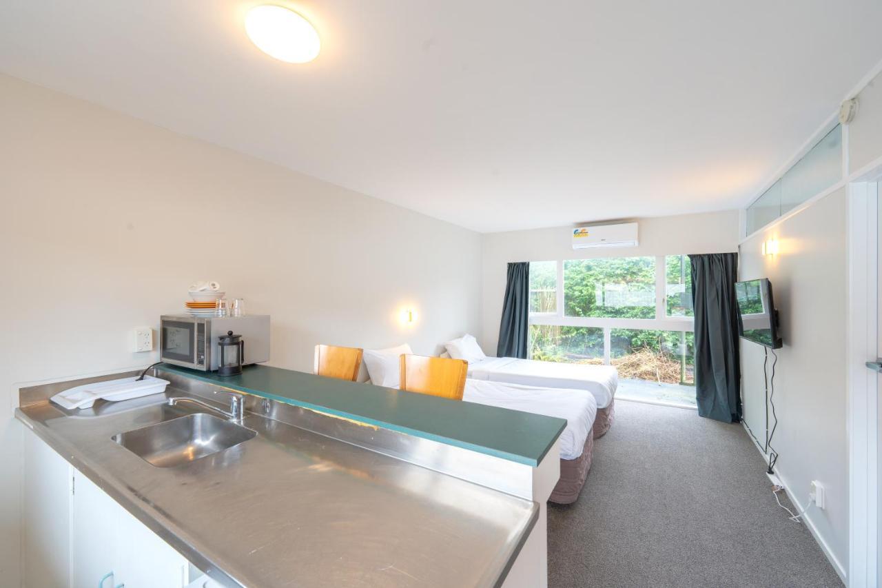 Ranfurly Evergreen Motel Окленд Экстерьер фото